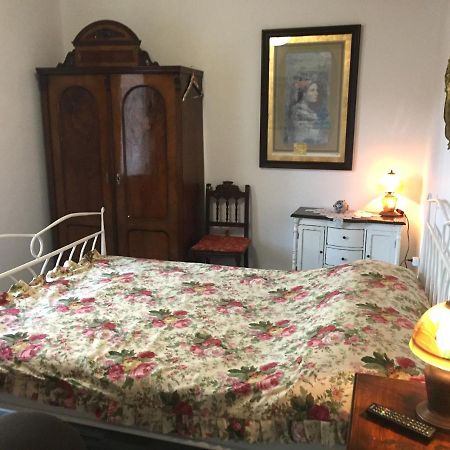 Appartement Vintage House For Rent 60M From Sea à Baška Voda Extérieur photo