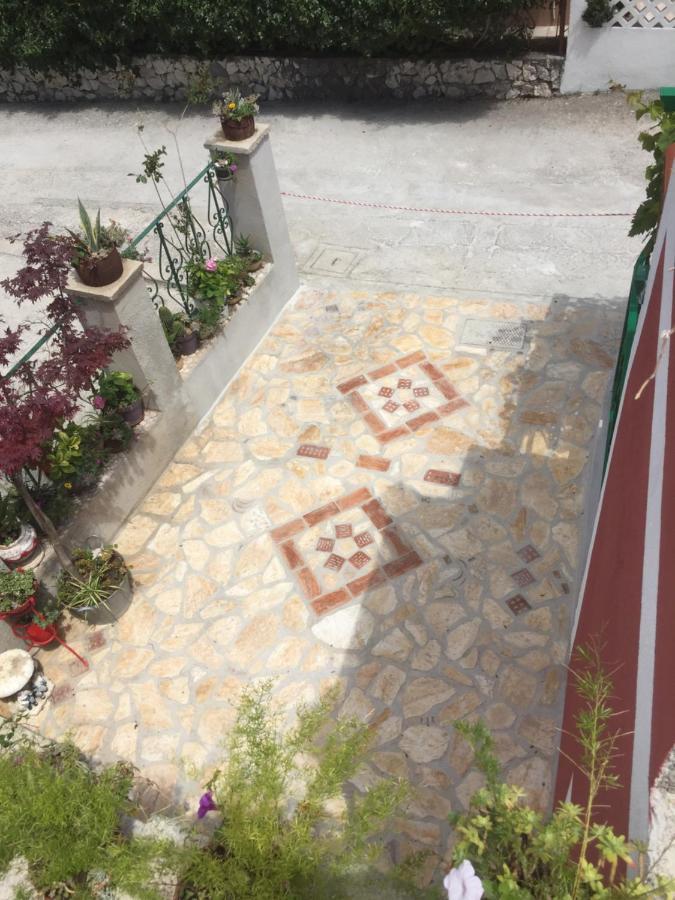 Appartement Vintage House For Rent 60M From Sea à Baška Voda Extérieur photo